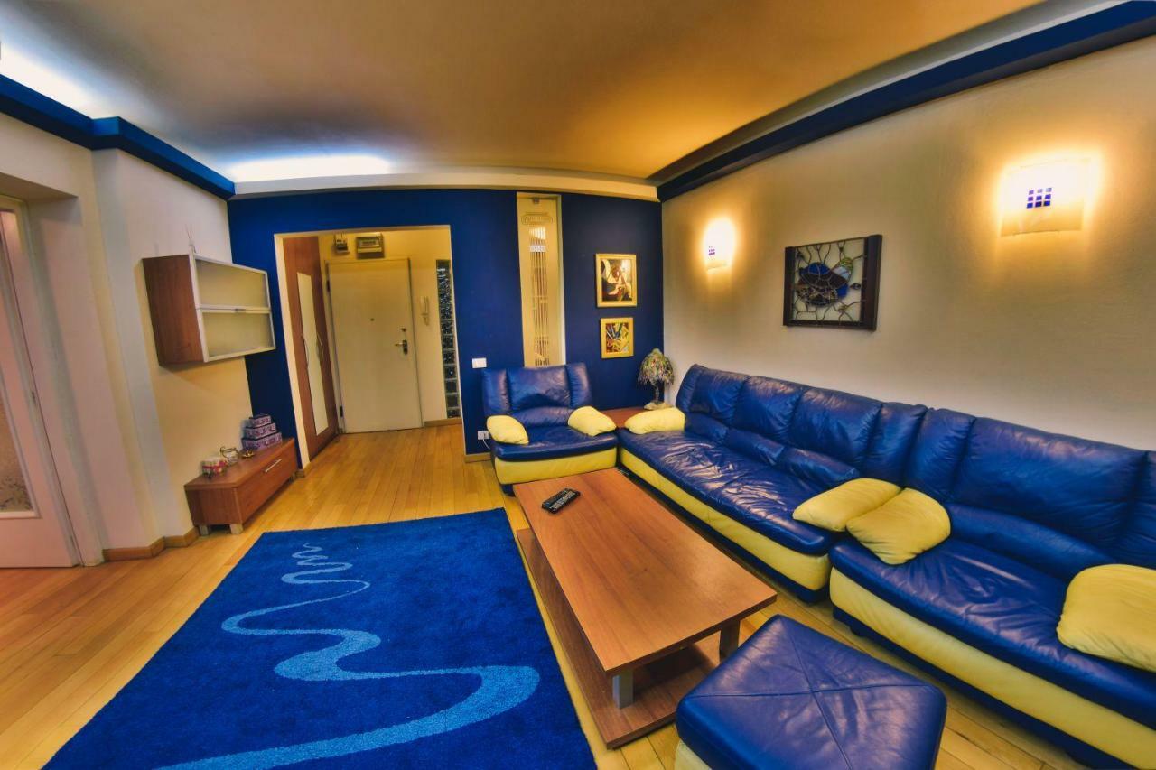 Nicole'S Apartment ブカレスト エクステリア 写真