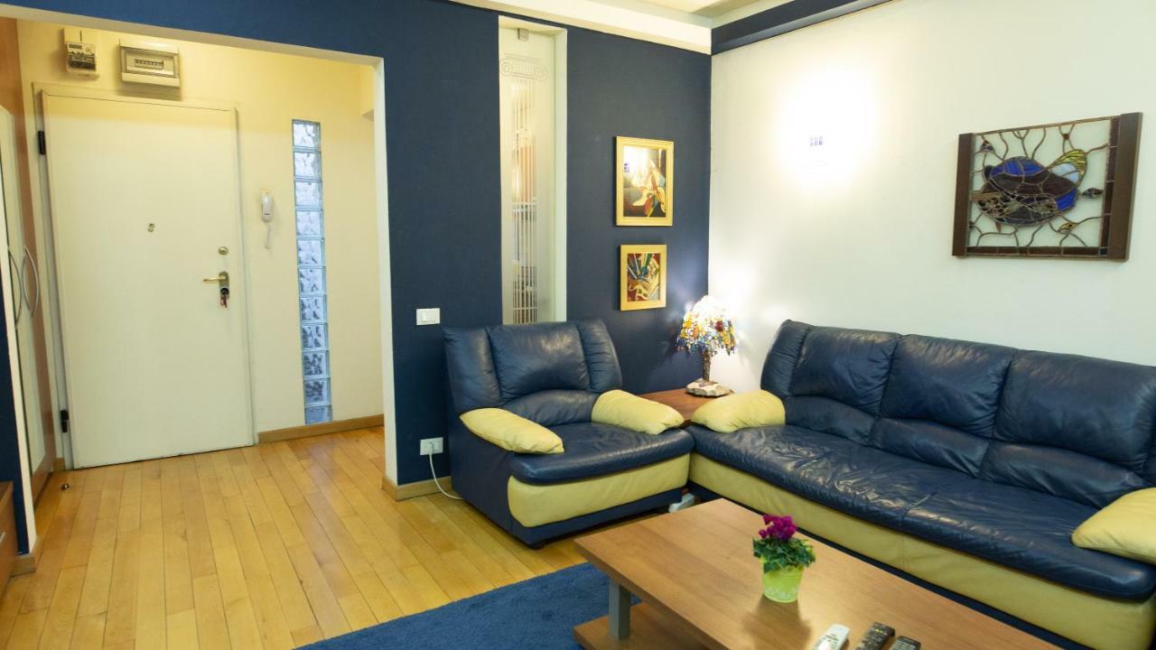 Nicole'S Apartment ブカレスト エクステリア 写真